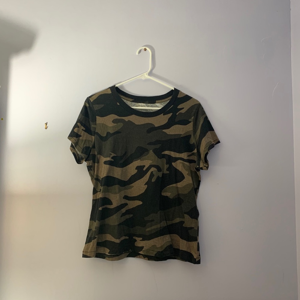 Camo Tee